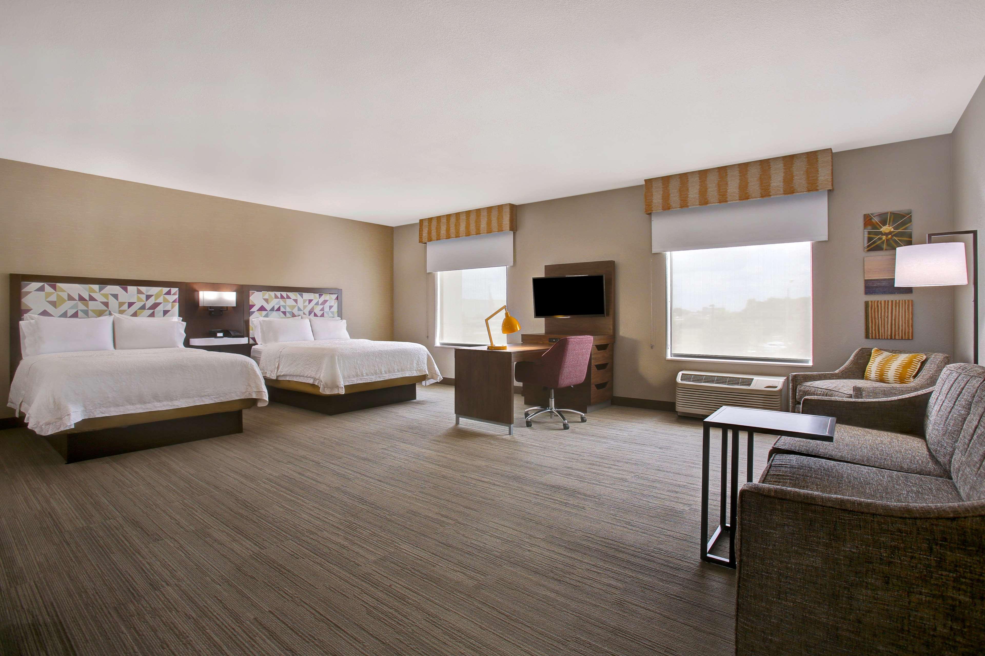 Hampton Inn & Suites Dallas-Desoto Exteriör bild