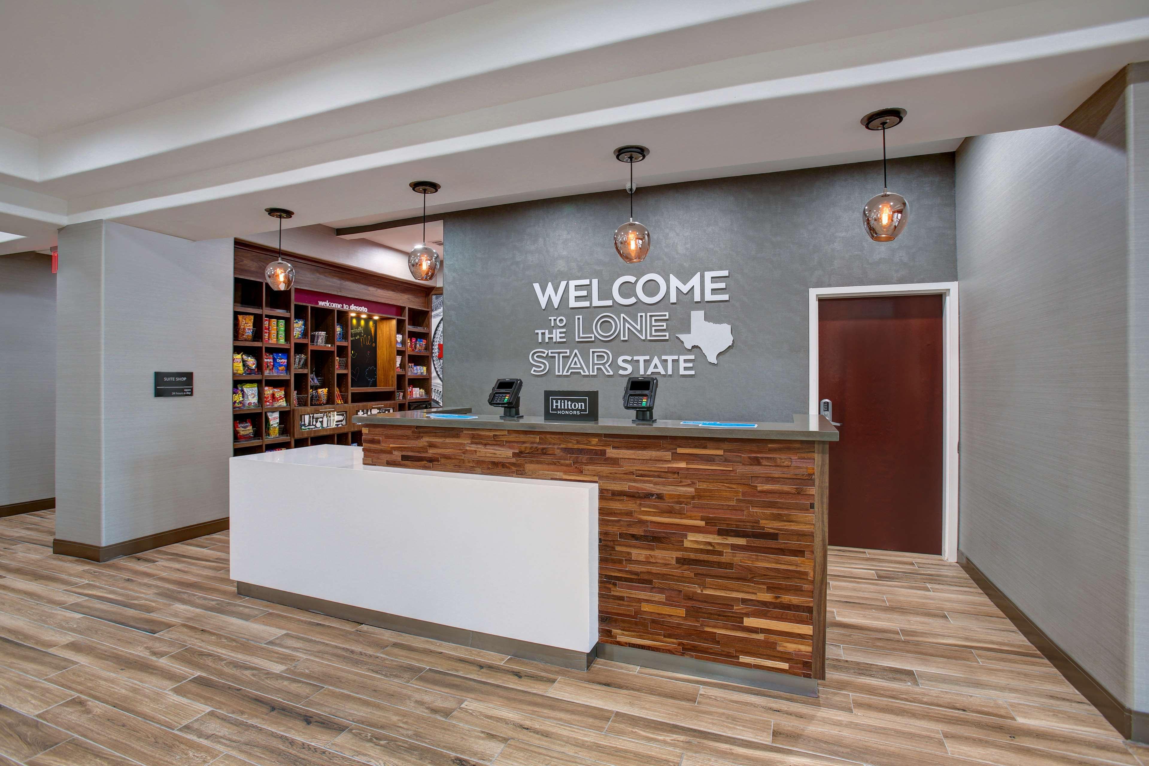 Hampton Inn & Suites Dallas-Desoto Exteriör bild