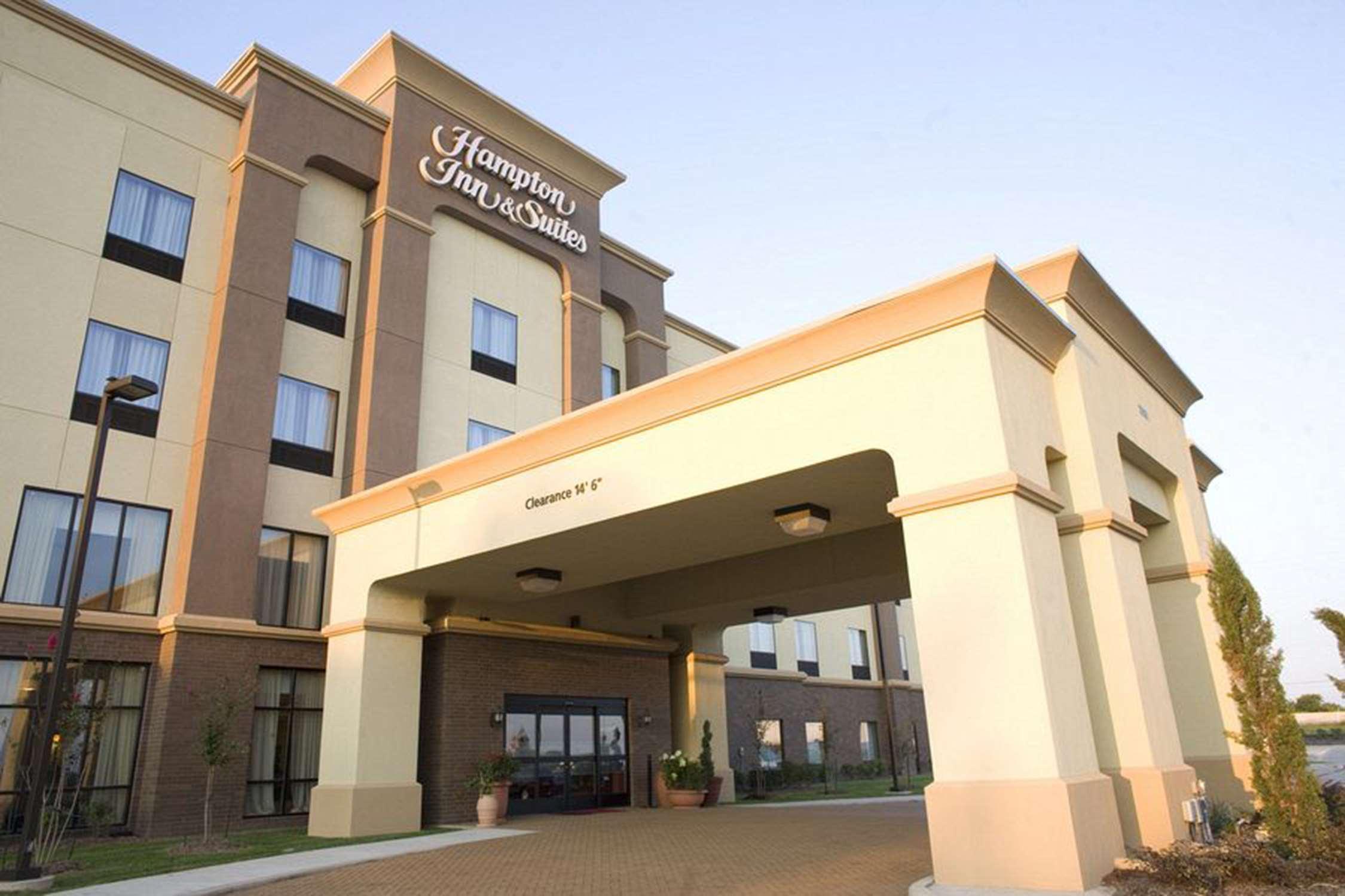 Hampton Inn & Suites Dallas-Desoto Exteriör bild